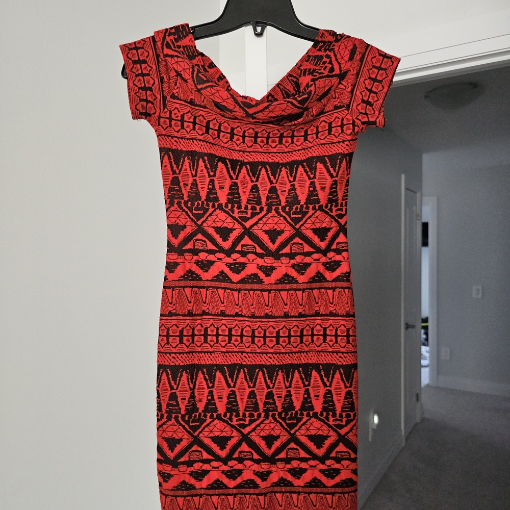 Snap Red and Black Geometric Mini Dress